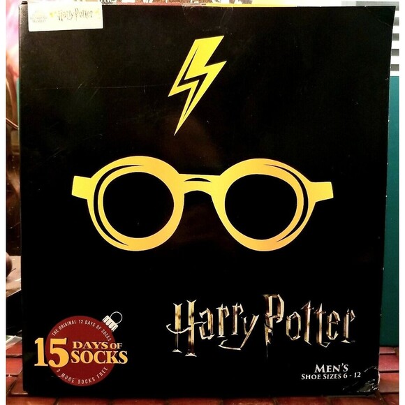 Harry Potter 15 Days of Socks Men's Size 6-12 7 Crew Socks 8 Low-cut Socks - Picture 1 of 4